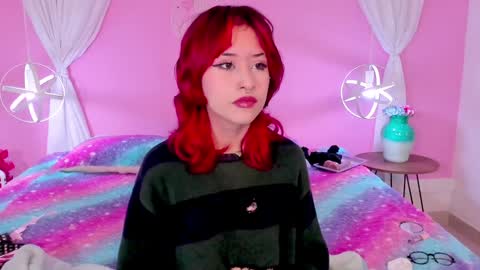 Snapshot of hannahpage chatting on January 9, 11:47 am Hannah online show from January 9, 11:47 am