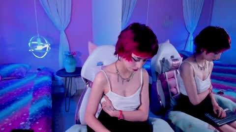 Snapshot of hannahpage chatting on January 29, 12:13 pm Hannah online show from January 29, 12:13 pm