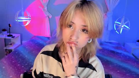 Snapshot of hannahpage chatting on October 8, 11:36 am Hannah online show from October 8, 11:36 am