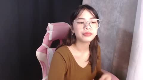 hannah online show from February 18, 10:58 pm