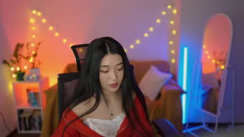 hannarosie online show from April 15, 5:13 pm