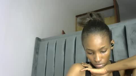 happy_alwayz online show from September 9, 6:41 pm