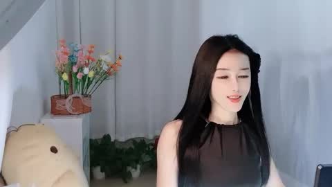 Daisy online show from April 5, 3:11 pm