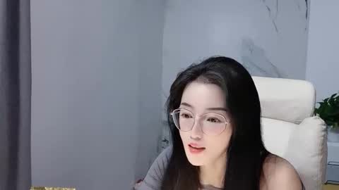 Daisy online show from December 22, 6:11 pm