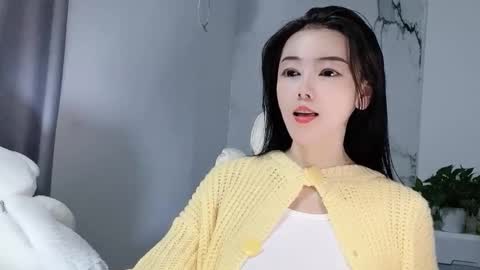 happysweety1688 online show from February 5, 2:25 am