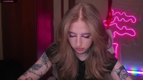 Julia online show from December 30, 5:48 am