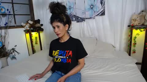 harley_quinns1 online show from December 20, 3:03 am