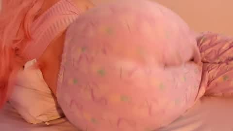 Snapshot of harley_red chatting on September 28, 6:42 am Annie online show from September 28, 6:42 am