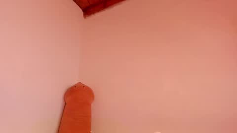 Snapshot of harley_red chatting on October 11, 6:40 am Annie online show from October 11, 6:40 am