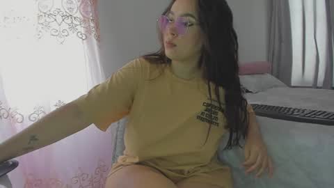 Natii  online show from April 2, 4:48 pm