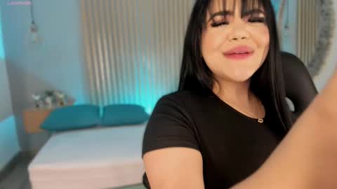 Snapshot of harmonybabe_ chatting on February 9, 8:34 pm Harmony online show from February 9, 8:34 pm