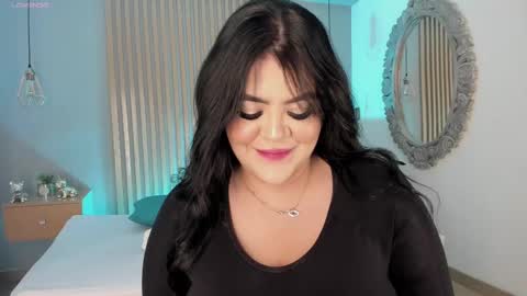 Snapshot of harmonybabe_ chatting on March 1, 8:21 pm Harmony online show from March 1, 8:21 pm