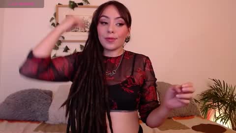 Snapshot of harmonyy01 chatting on January 10, 4:01 am Harmony Please help me to reach 100 thumbs up online show from January 10, 4:01 am