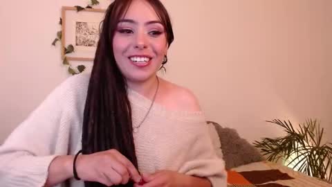 Snapshot of harmonyy01 chatting on January 16, 3:23 am Harmony Please help me to reach 100 thumbs up online show from January 16, 3:23 am