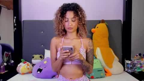 Harmony Hill online show from April 18, 10:42 pm