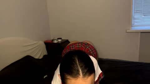 Naomi online show from November 5, 1:33 am