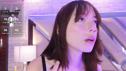 Snapshot of harperwest_ chatting on September 30, 9:19 pm Harper online show from September 30, 9:19 pm