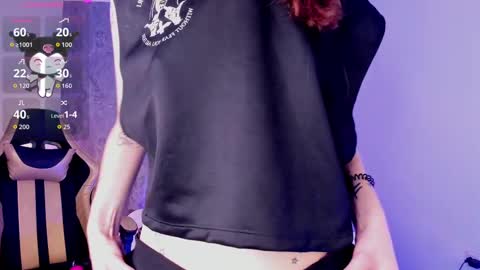 Snapshot of harperwest_ chatting on October 3, 10:15 pm Harper online show from October 3, 10:15 pm