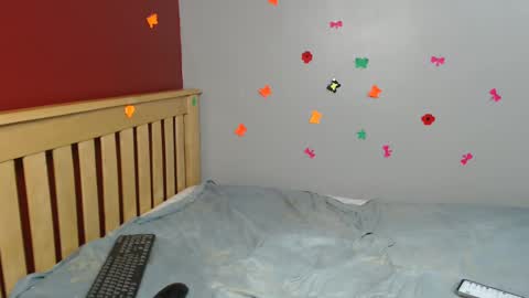 Snapshot of harriegrovin chatting on February 20, 4:25 pm Grovin online show from February 20, 4:25 pm