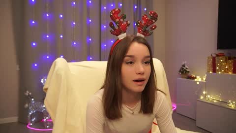 Call Me Tate  its my fourth day here i hope we can to be friends and not only online show from December 25, 3:29 am