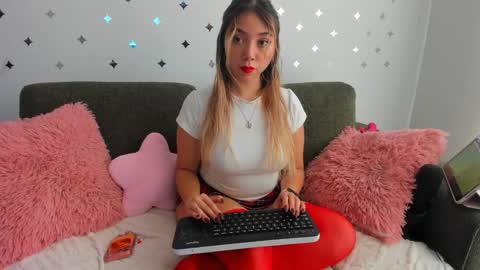 Sophia Blossom online show from March 17, 9:41 pm