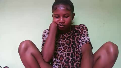 hasleyinah online show from March 4, 8:43 am