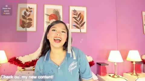 hatsajones online show from December 20, 5:33 am