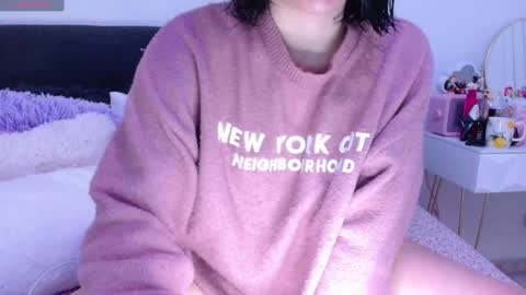 Snapshot of hatzukoi_miaow chatting on February 26, 6:40 am petunia online show from February 26, 6:40 am