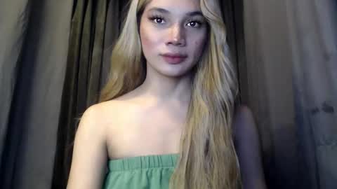 AMY online show from November 13, 10:25 am