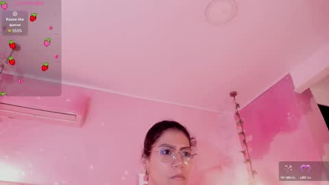 Snapshot of haylenpark chatting on September 21, 10:03 am haylenpark online show from September 21, 10:03 am