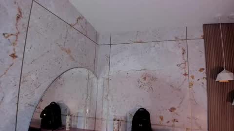 Snapshot of haylenpark chatting on October 8, 10:08 am haylenpark online show from October 8, 10:08 am