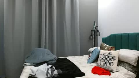 Hazel online show from November 18, 10:33 pm