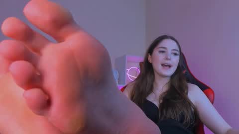 Snapshot of hazel_sullivan chatting on September 22, 4:38 pm Hazel online show from September 22, 4:38 pm