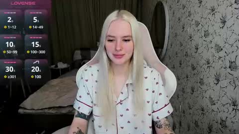 Snapshot of healing__girl chatting on January 26, 7:53 am Valeria online show from January 26, 7:53 am