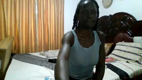 heart_star online show from June 16, 7:42 am