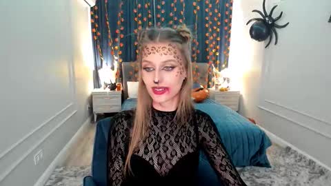 heartedlove_1 online show from October 13, 11:57 am