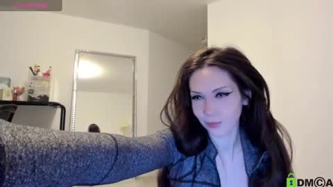 Helen online show from February 7, 3:02 am