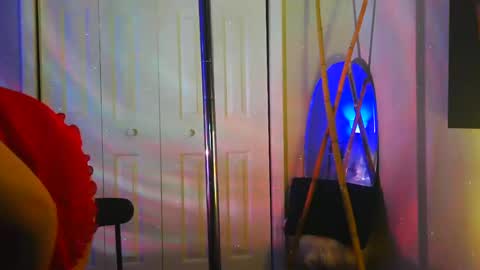 Snapshot of heavenllyy chatting on September 29, 3:44 am Heavenllyy online show from September 29, 3:44 am