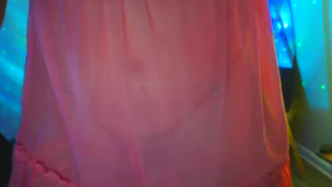 Snapshot of heavenllyy chatting on September 20, 5:39 am Heavenllyy online show from September 20, 5:39 am