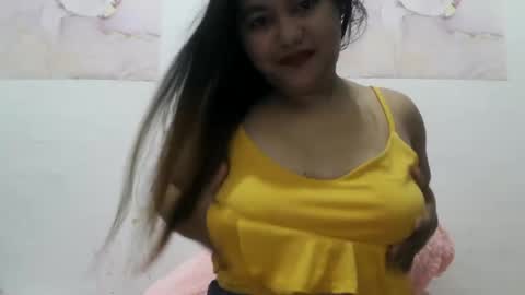 heavenlyeyes69 online show from December 21, 7:16 pm