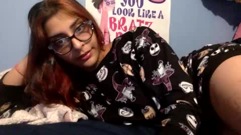 Snapshot of heavensbunny chatting on February 19, 8:12 am heaven the muslim slut online show from February 19, 8:12 am