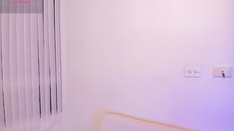 Amandabelk online show from February 12, 4:33 am