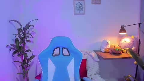 Amandabelk online show from December 9, 4:23 am