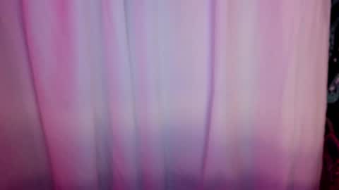 Snapshot of hecate_and_crow chatting on March 9, 1:14 am online show from March 9, 1:14 am