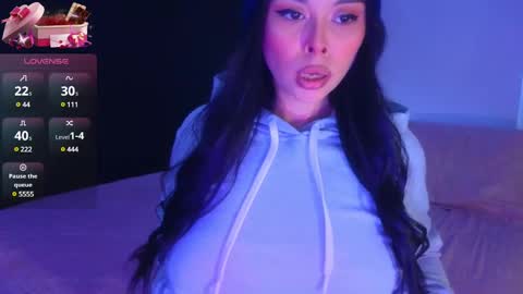 Snapshot of hecate_gh chatting on February 18, 10:03 pm Hecate  online show from February 18, 10:03 pm