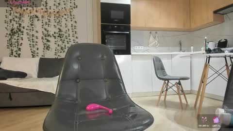 heexhia online show from October 1, 2:38 am