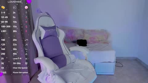 IM EMY online show from March 25, 7:28 pm