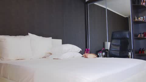 Helen online show from December 14, 2:55 am