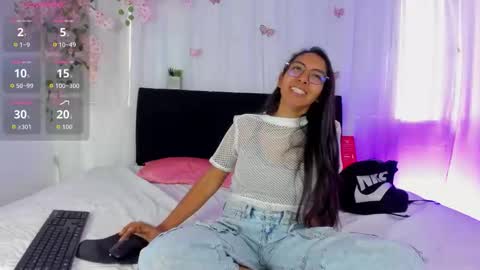 heidi_feuer online show from September 25, 1:10 pm