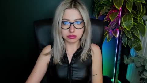 Heidi online show from October 2, 8:08 am